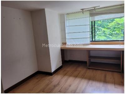 Apartamento de 3 alcobas en venta en Tv Superior, Medellín, 174 m² · foto 11 de 17