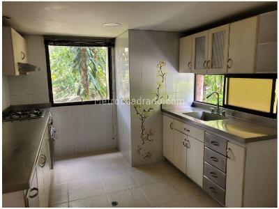 Apartamento de 3 alcobas en venta en Tv Superior, Medellín, 174 m² · foto 14 de 17
