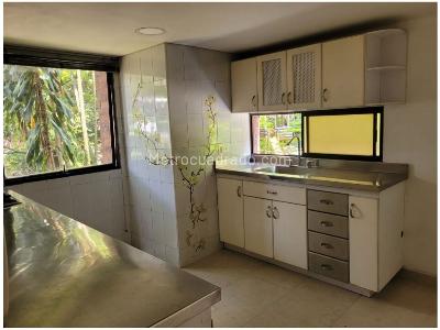 Apartamento de 3 alcobas en venta en Tv Superior, Medellín, 174 m² · foto 15 de 17