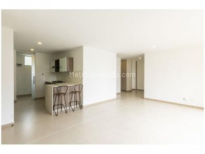 Apartamento de 3 alcobas en venta en Los Balsos, Medellín, 108 m² · foto 5 de 20