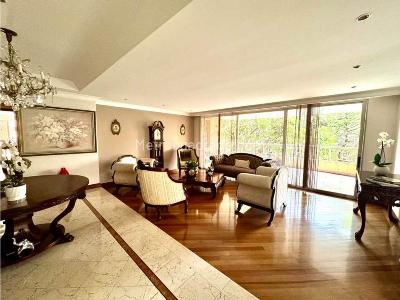 Apartamento de 4 alcobas en venta en El Poblado, Medellín, 412 m² · foto 4 de 15
