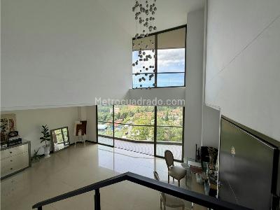 Apartamento de 2 alcobas en venta en El Poblado, Medellín, 189 m² · foto 7 de 16