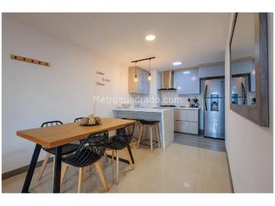 Apartamento de 2 alcobas en venta en La Aguacatala / Parte Baja, Medellín, 80 m² · foto 12 de 20