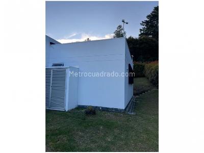 Casa de 5 alcobas en venta en Alto De Las Palmas, Envigado, 488 m² · foto 2 de 20