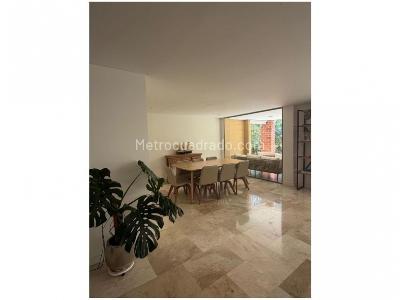 Casa de 5 alcobas en venta en La Sebastiana, Envigado, 408 m² · foto 3 de 17