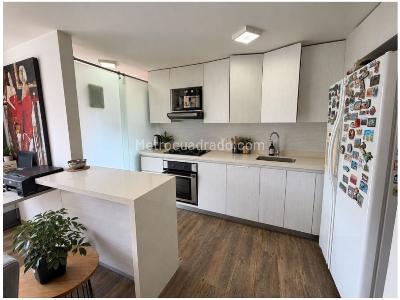 Apartamento de 3 alcobas en venta en La Abadia, Envigado, 79 m² · foto 3 de 9