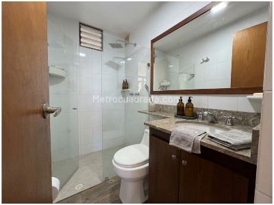 Apartamento de 3 alcobas en venta en La Abadia, Envigado, 79 m² · foto 6 de 9