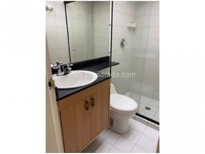 Apartamento de 3 alcobas en venta en Loma De San Julian, Medellín, 86 m² · foto 12 de 13