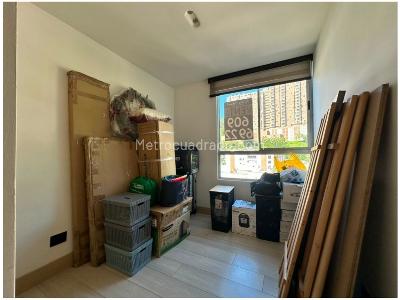 Apartamento de 2 alcobas en venta en Loma Del Indio, Medellín, 68 m² · foto 13 de 14