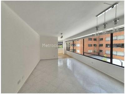 Apartamento de 3 alcobas en venta en La Concha, Medellín, 105 m² · foto 2 de 16