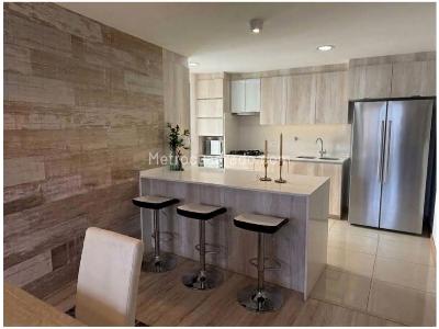 Apartamento de 3 alcobas en venta en Benedictinos, Envigado, 138 m² · foto 2 de 12