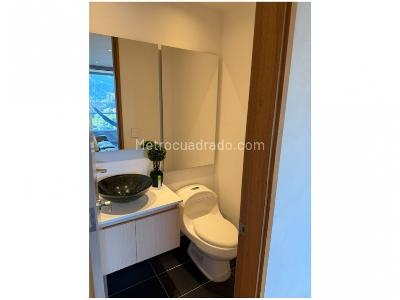 Apartamento de 3 alcobas en venta en Benedictinos, Envigado, 138 m² · foto 4 de 12