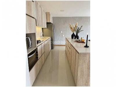 Apartamento de 3 alcobas en venta en Benedictinos, Envigado, 138 m² · foto 5 de 12