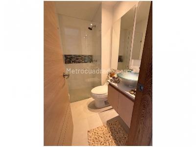 Apartamento de 3 alcobas en venta en Benedictinos, Envigado, 138 m² · foto 9 de 12