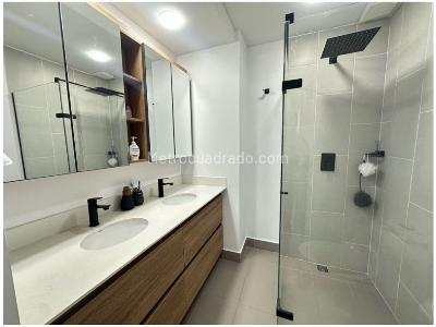 Apartamento de 3 alcobas en venta en Loma Del Indio, Medellín, 88 m² · foto 18 de 18