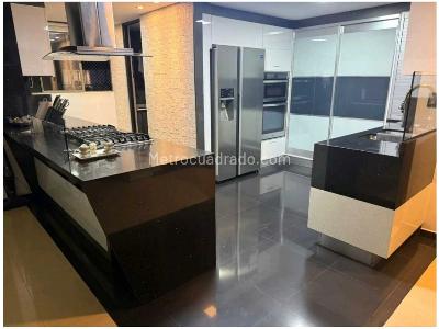 Apartamento de 4 alcobas en venta en La Frontera, Envigado, 200 m² · foto 12 de 19