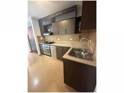 Apartamento de 3 alcobas en venta en Loma Del Esmeraldal, Envigado, 135 m² · foto 1 de 17