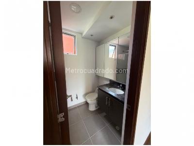 Apartamento de 3 alcobas en venta en Loma Del Esmeraldal, Envigado, 135 m² · foto 7 de 17