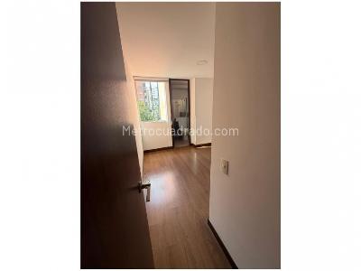 Apartamento de 3 alcobas en venta en Loma Del Esmeraldal, Envigado, 135 m² · foto 16 de 17