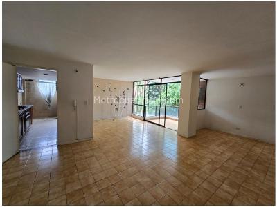 Apartamento de 3 alcobas en venta en Milla De Oro, Medellín, 118 m² · foto 7 de 10