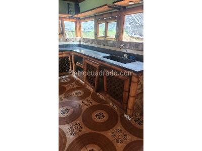 Casa de 5 alcobas en venta en Santa Elena, Medellín · foto 5 de 20