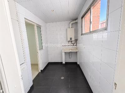 Apartamento de 3 alcobas en venta en Chico, Bogotá, 185 m² · foto 14 de 19