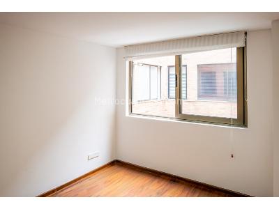 Apartamento de 3 alcobas en venta en Chico Navarra, Bogotá, 103 m² · foto 13 de 20