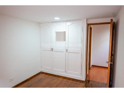 Apartamento de 3 alcobas en venta en Chico Navarra, Bogotá, 103 m² · foto 15 de 20