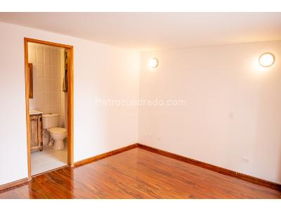 Apartamento de 3 alcobas en venta en Chico Navarra, Bogotá, 103 m² · foto 18 de 20
