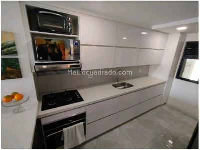 Apartamento de 3 alcobas en venta en El Nogal, Medellín, 110 m² · foto 9 de 20