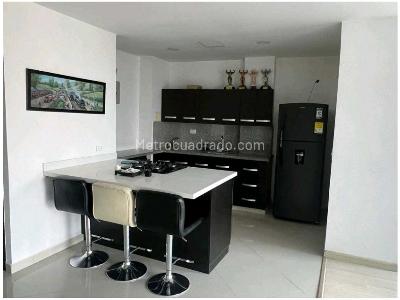 Apartamento de 2 alcobas en venta en Laureles, Medellín, 128 m² · foto 2 de 15