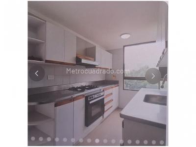 Apartamento de 2 alcobas en venta en El Poblado, Medellín, 160 m² · foto 6 de 14