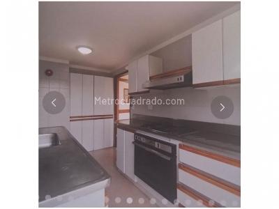 Apartamento de 2 alcobas en venta en El Poblado, Medellín, 160 m² · foto 8 de 14