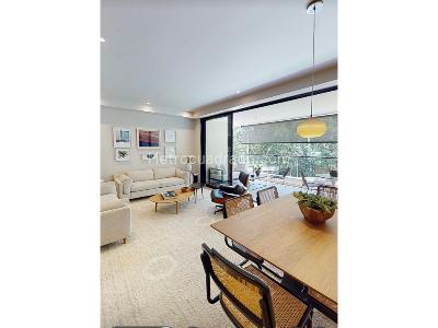Apartamento de 3 alcobas en venta en El Poblado, Medellín, 160 m² · foto 8 de 16