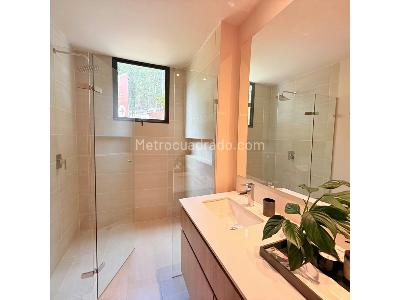 Apartamento de 3 alcobas en venta en El Poblado, Medellín, 160 m² · foto 12 de 16