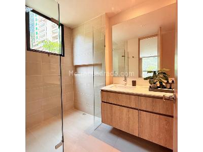 Apartamento de 3 alcobas en venta en El Poblado, Medellín, 160 m² · foto 13 de 16