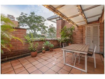 Apartamento de 2 alcobas en venta en El Poblado, Medellín, 80 m² · foto 13 de 20