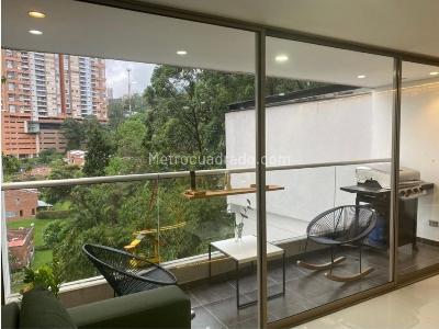 Apartamento de 3 alcobas en venta en Loma Del Esmeraldal, Envigado, 89 m² · foto 2 de 12
