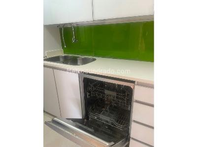 Apartamento de 2 alcobas en venta en Loma De Los Bernal, Medellín, 84 m² · foto 10 de 19