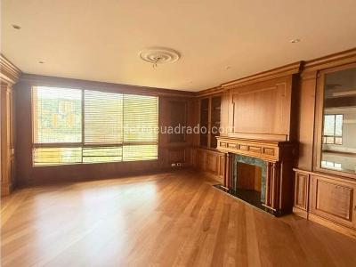 Apartamento de 4 alcobas en venta en El Poblado, Medellín, 655 m² · foto 11 de 14