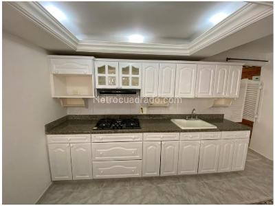 Apartamento de 4 alcobas en venta en Laureles, Medellín, 153 m² · foto 5 de 20