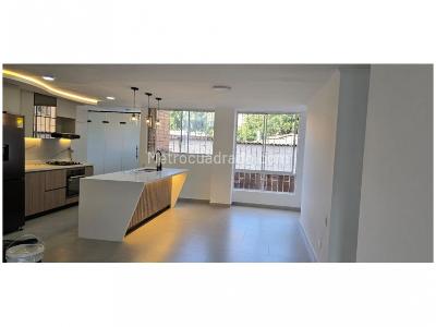 Apartamento de 3 alcobas en venta en Laureles, Medellín, 92 m² · foto 1 de 17