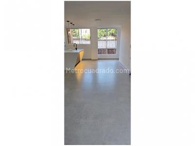 Apartamento de 3 alcobas en venta en Laureles, Medellín, 92 m² · foto 3 de 17
