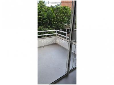 Apartamento de 3 alcobas en venta en Laureles, Medellín, 92 m² · foto 8 de 17