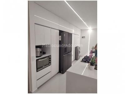 Apartamento de 3 alcobas en venta en Cuiudad Del Rio, Medellín, 119 m² · foto 5 de 19