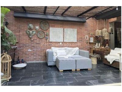 Casa de 3 alcobas en venta en Benedictinos, Envigado, 217 m² · foto 11 de 20