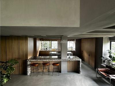 Apartamento de 2 alcobas en venta en El Poblado, Medellín, 213 m² · foto 3 de 7