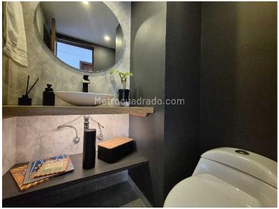 Apartamento de 3 alcobas en venta en El Tesoro, Medellín, 170 m² · foto 11 de 18