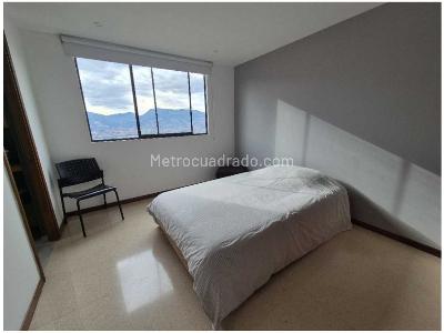 Apartamento de 3 alcobas en venta en El Tesoro, Medellín, 170 m² · foto 17 de 18