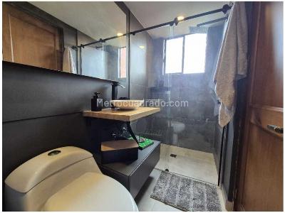 Apartamento de 3 alcobas en venta en El Tesoro, Medellín, 170 m² · foto 18 de 18